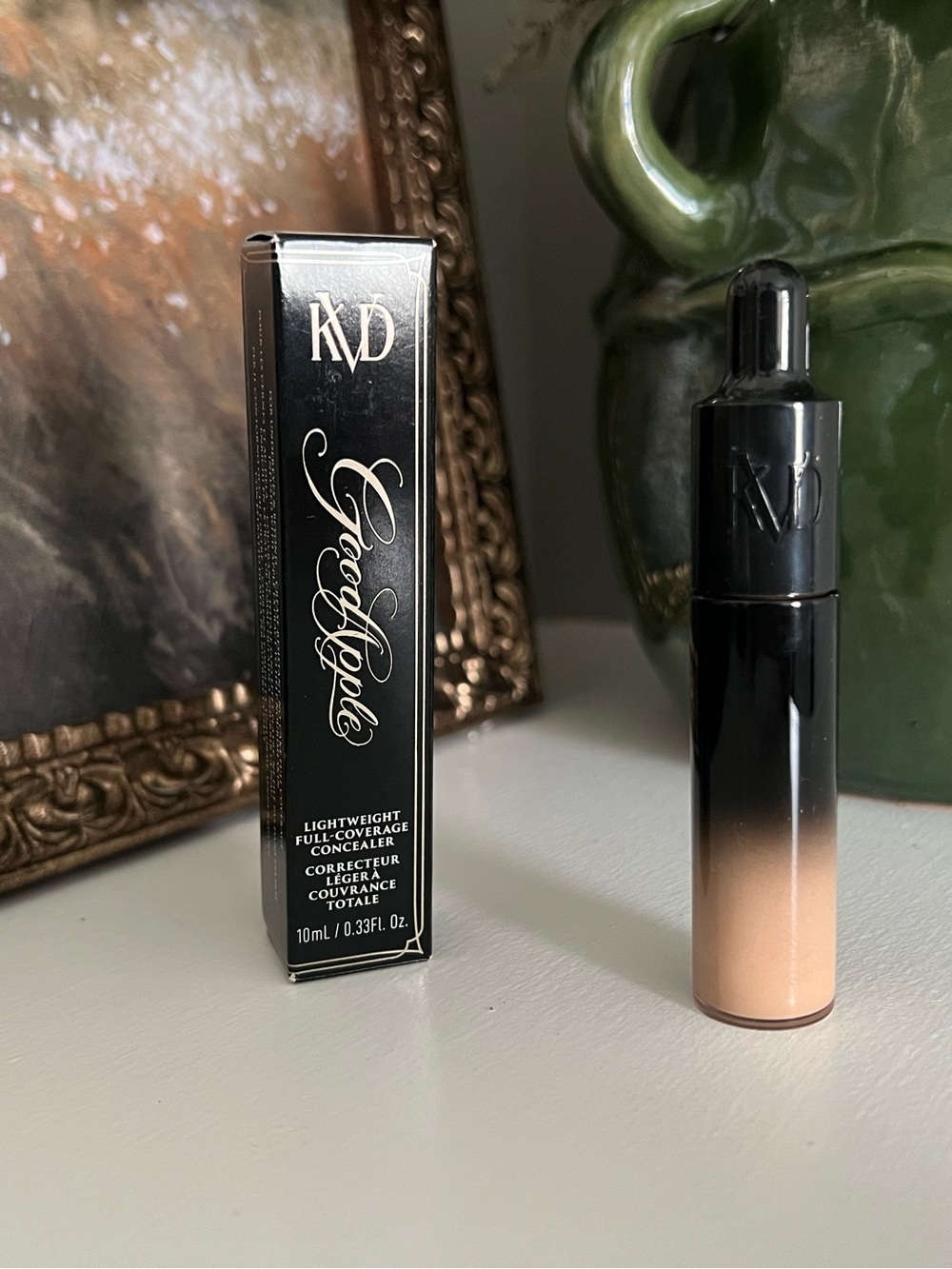 KVD concealer in shade light 114